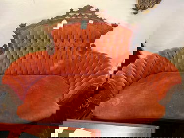 Antique Eastlake Victorian Tufted Settee