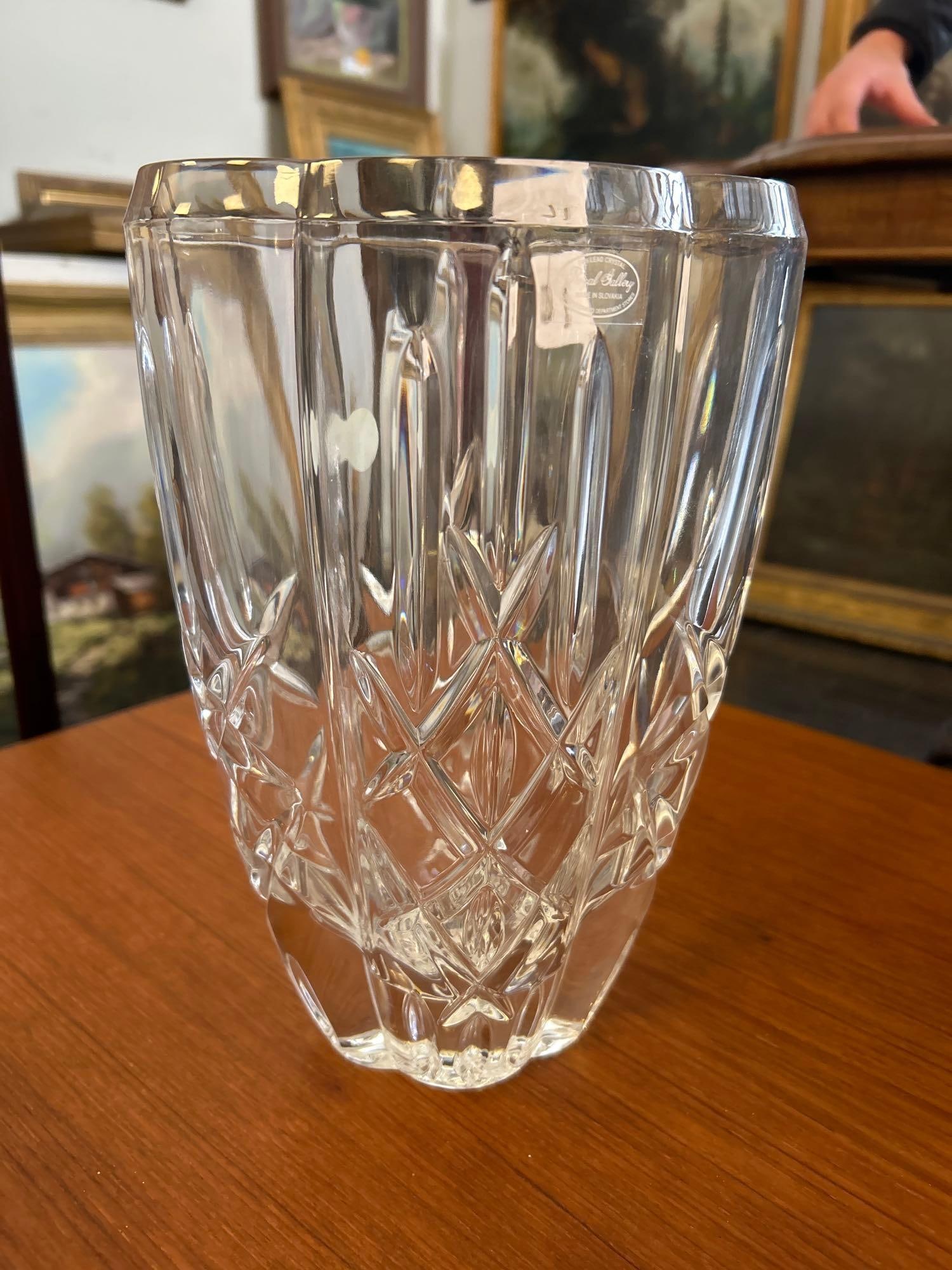 Tall Crystal Vase, Royal Gallery Slovakia (1 of 3)