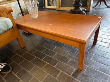 Mid Century Modern Teak Coffee Table.