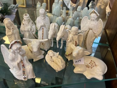 11 Piece Lenox Nativity Scene