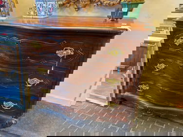 Mahogany Serpentine Chest Of Drawers