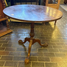Mahogany Tilt Top Table With Ball & Claw Feet
