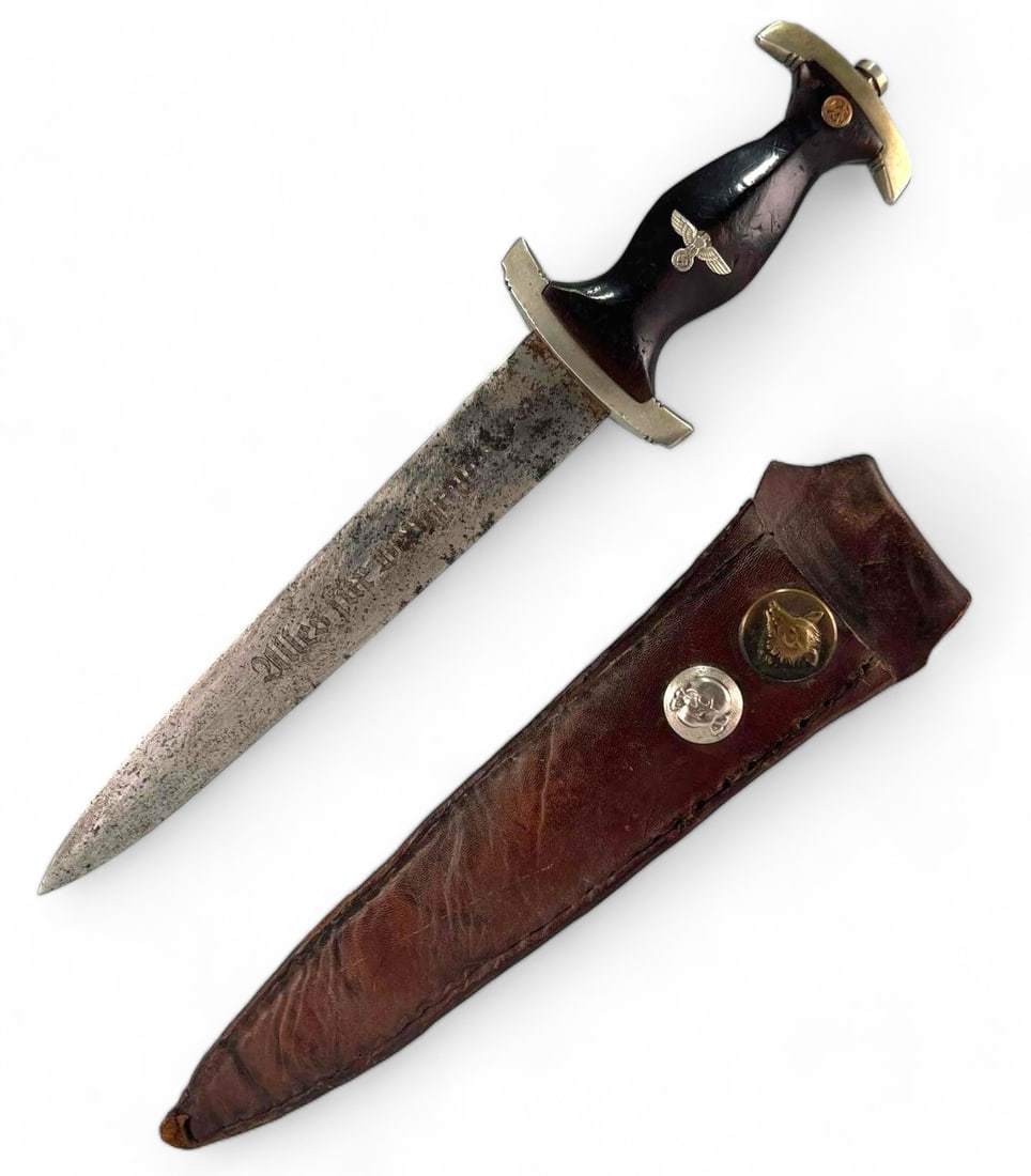 WWII German SA Dagger With Sheath (1 of 13)