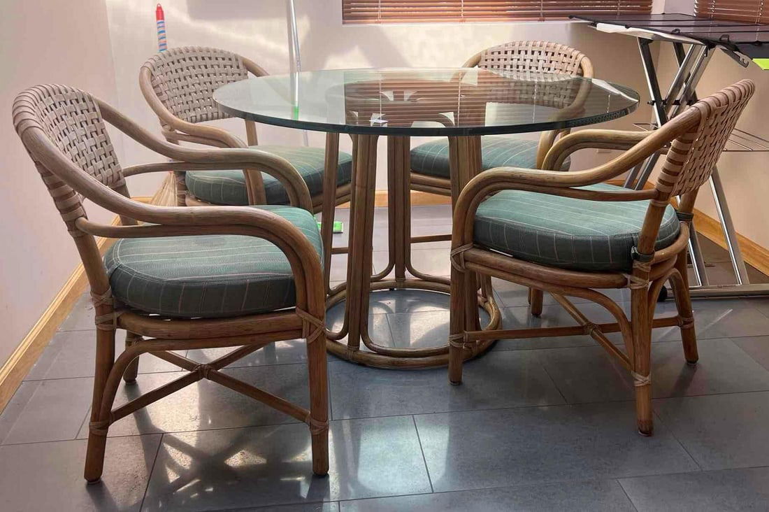 Mcguire Rattan & Rawhide Round Dining Table & Four Chairs (1 of 12)