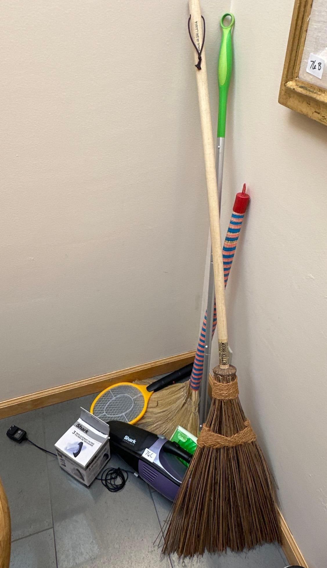 Lot Of Cleaning Equipment (1 of 3)