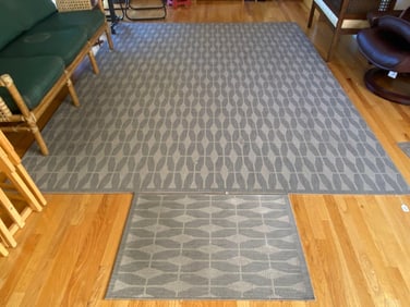 Gray Geometric Area Rug & Mat