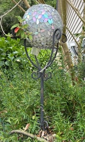 Metal Plant Stand With Reflective Garden Orb