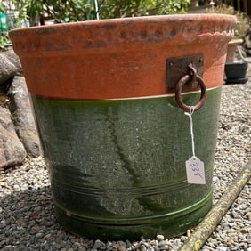 Green & Tan Pot