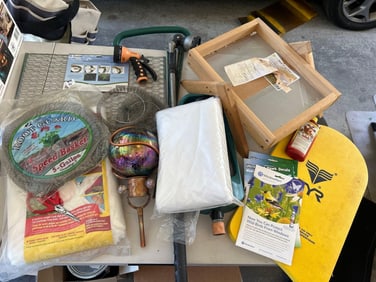 Gardener'S Delight Lot