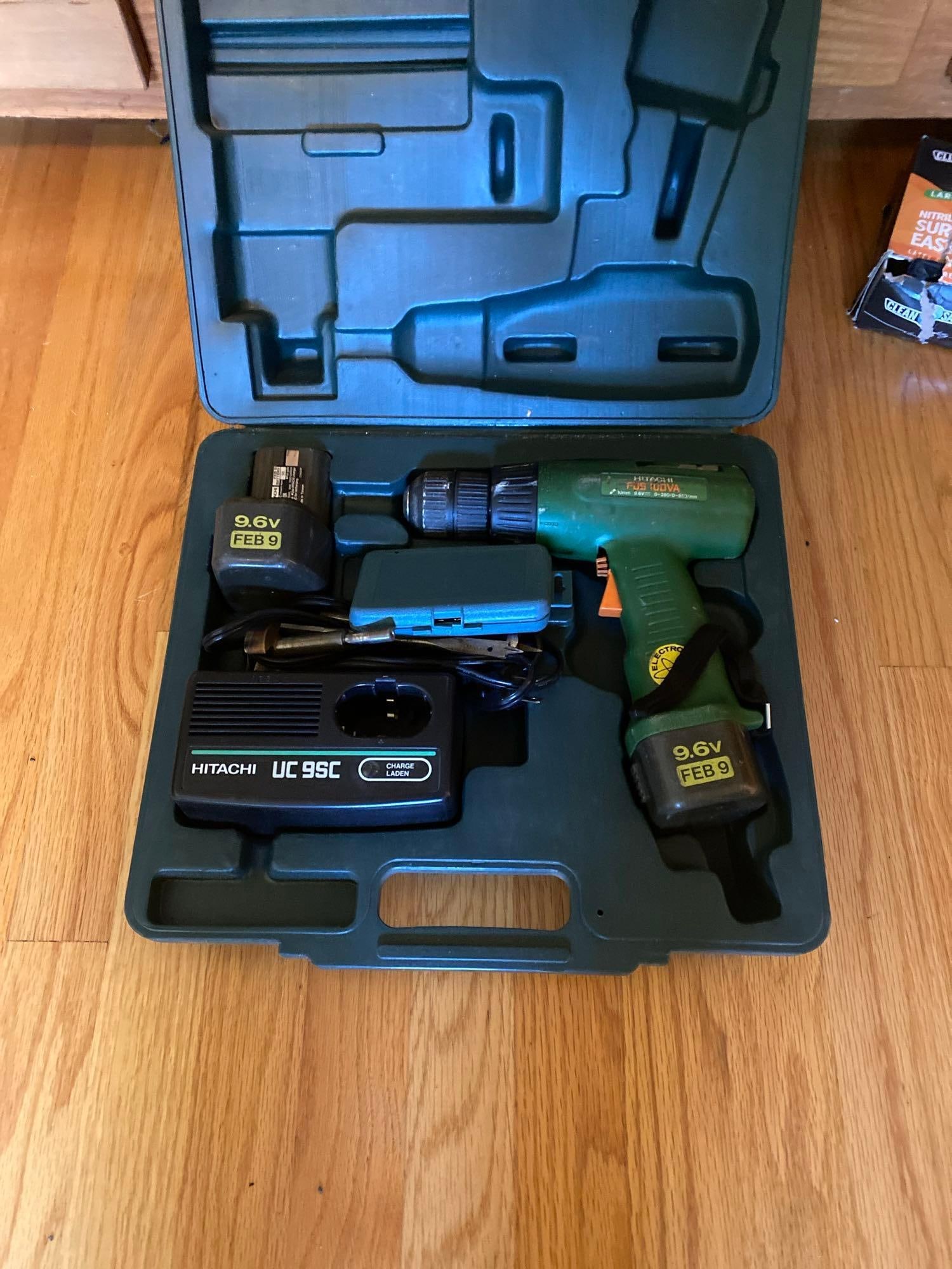 Hitachi Drill With Case & Accessories (1 of 3)