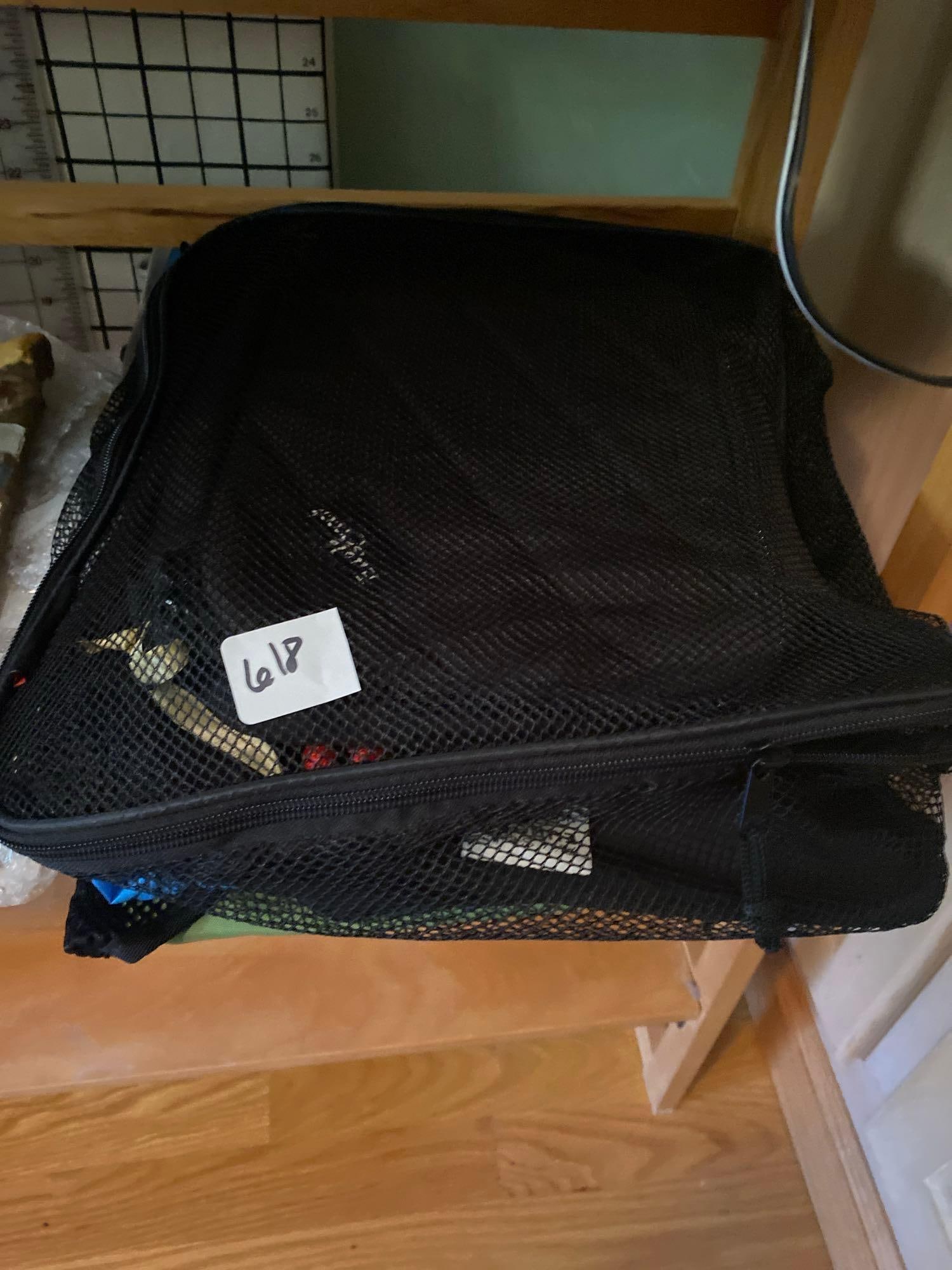 Eagle Creek Travel Gear Packing Pounches: Eagle Creek Travel Gear Packing Pounches Pick-Up will be Thursday Aug 8th & Saturday Aug 10th from 11:00-4:00. Shipped items must have shipping arranged by Saturday, Aug 10th. Items not picked up or w