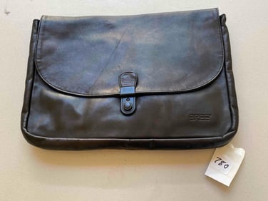 Cree Black Leather Messenger Bag