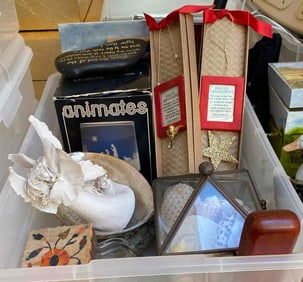 Lot Of Decorative Items & Canvas Print