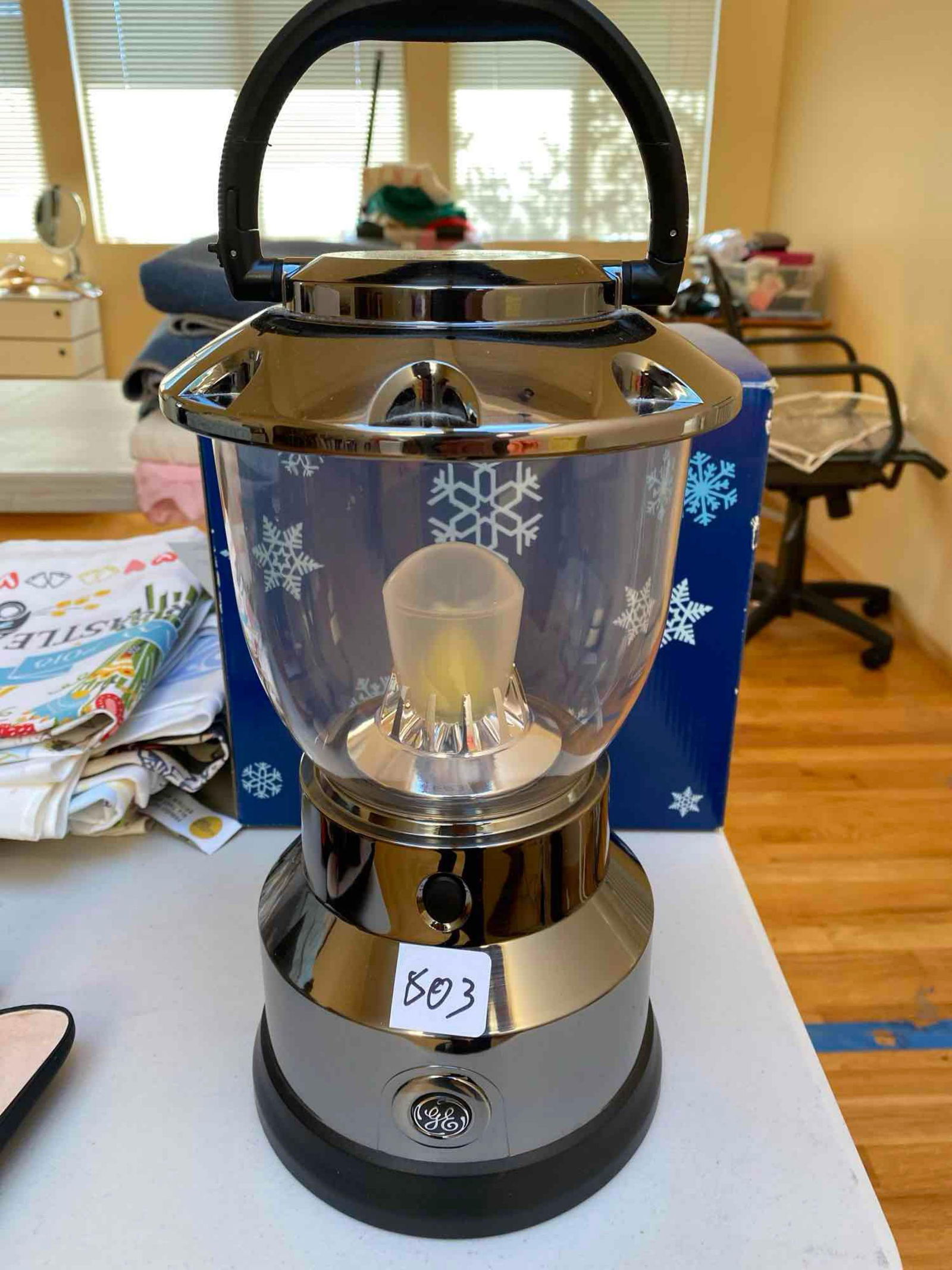 Ge Camping Lantern (1 of 2)