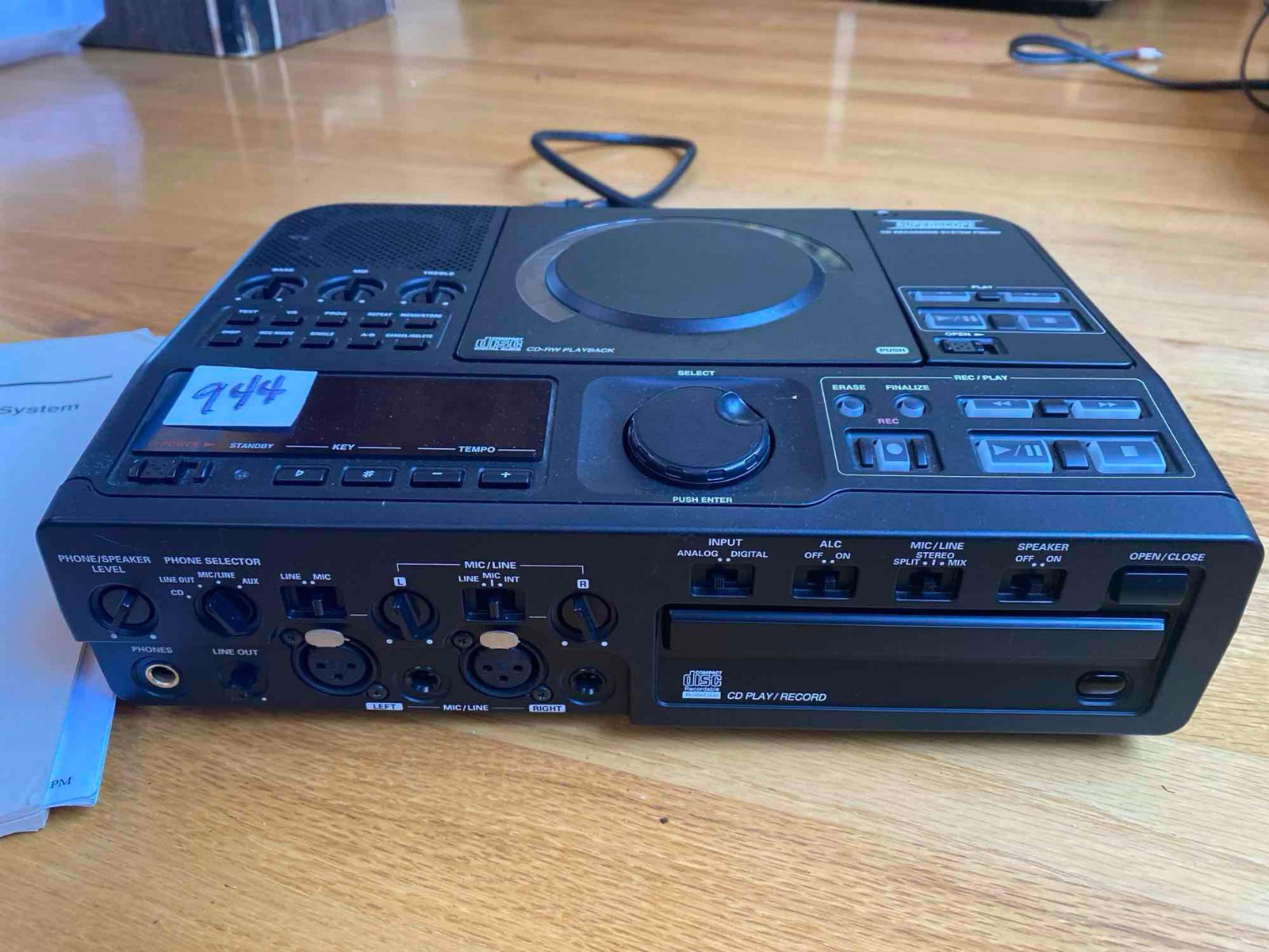 Superscope Psd-300 Cd Recording System: Superscope PSD-300 CD Recording System. Approximately 11.5w x 8.5D in ​​​​​​​SHIPPING AVAILABLE FOR THIS LOT THROUGH LISTED SHIPPERS Pick-Up will be Thursday 