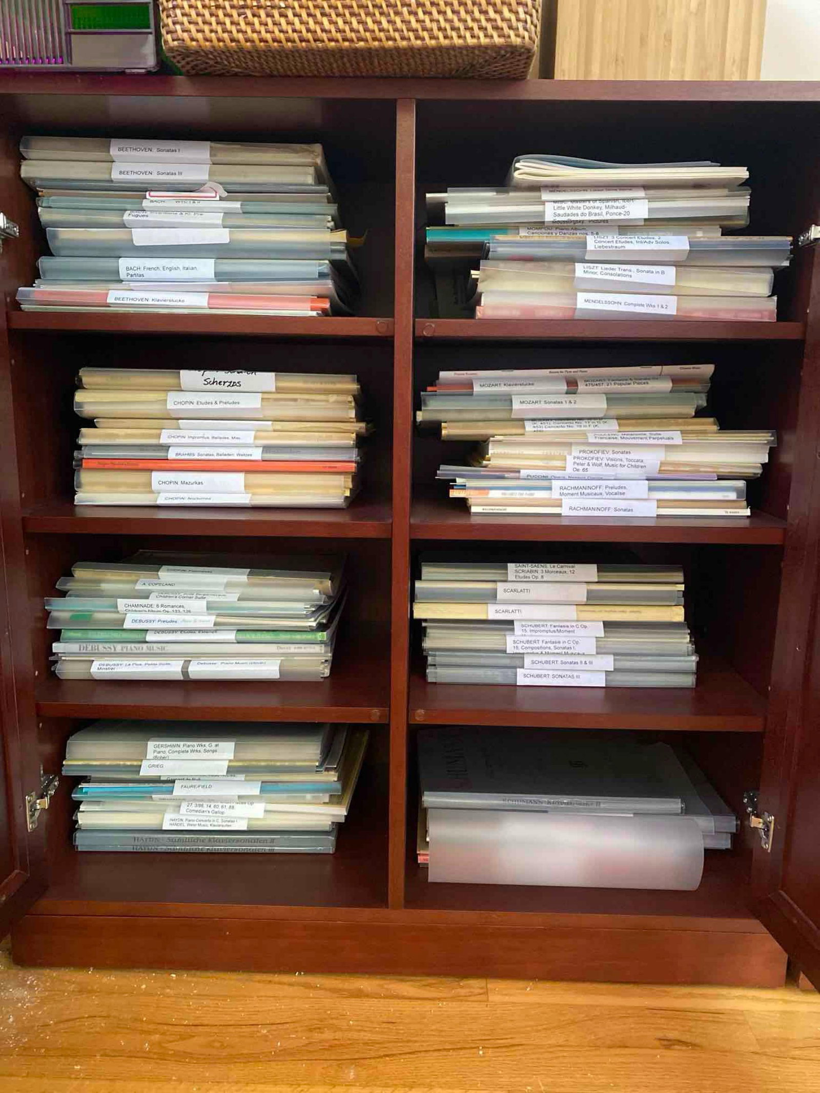 Lot Of Sheet Music: Lot Of Sheet Music Pick-Up will be Thursday Aug 8th & Saturday Aug 10th from 11:00-4:00. Shipped items must have shipping arranged by Saturday, Aug 10th. Items not picked up or without shipping by thi