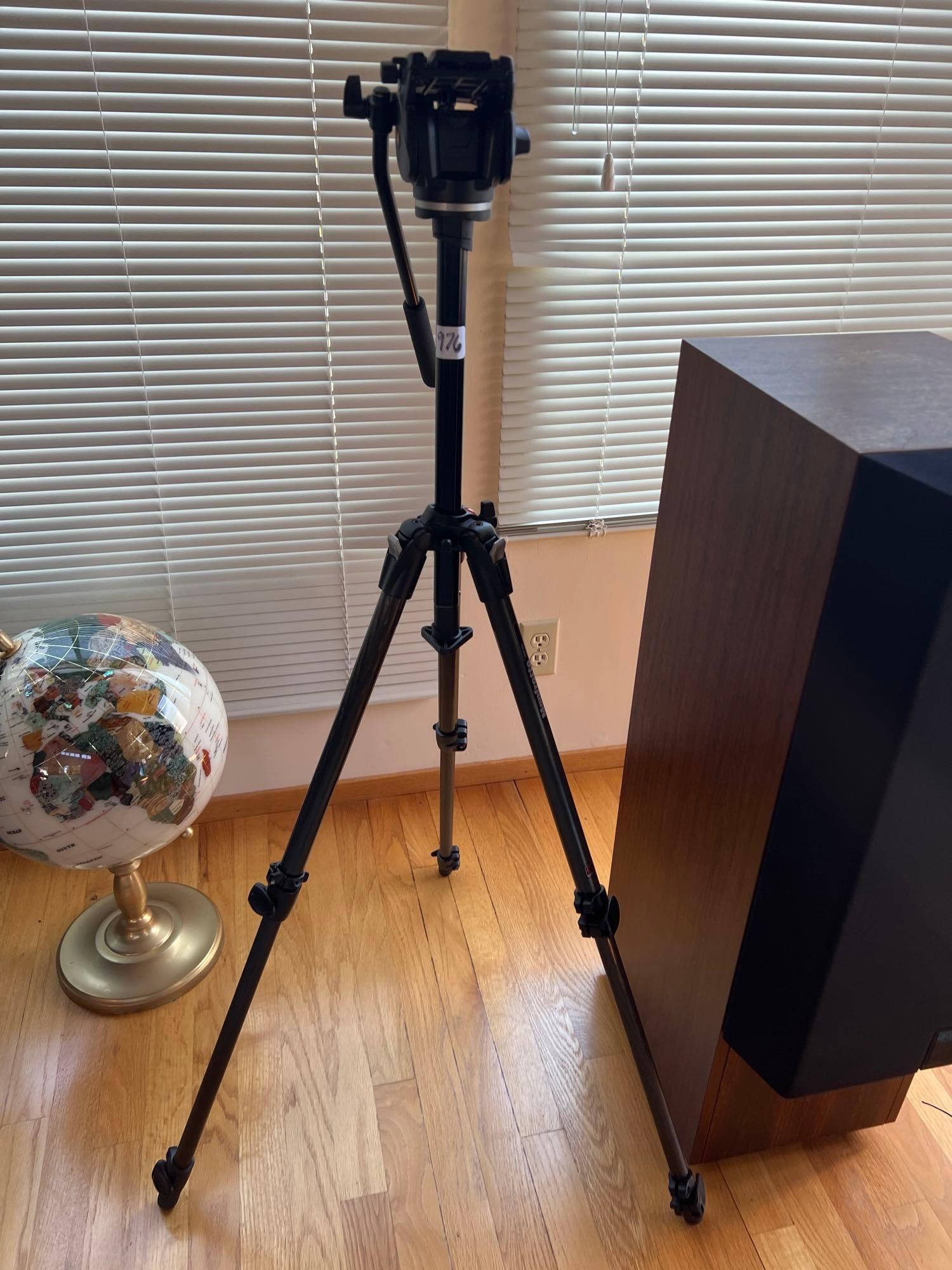 Manfrotto 190Cx3 Carbon Fiber Camera Tripod (1 of 4)