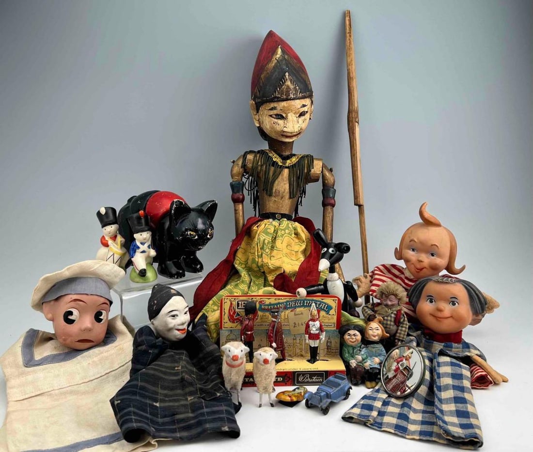Vintage Puppets, Toys, & Collectibles: Vintage Puppets, Toys, & Collectibles. Largest approximately 22.0H x 5.0W x 5.0D in. Smallest approximately 1.75L x 0.875W x 0.5D in.