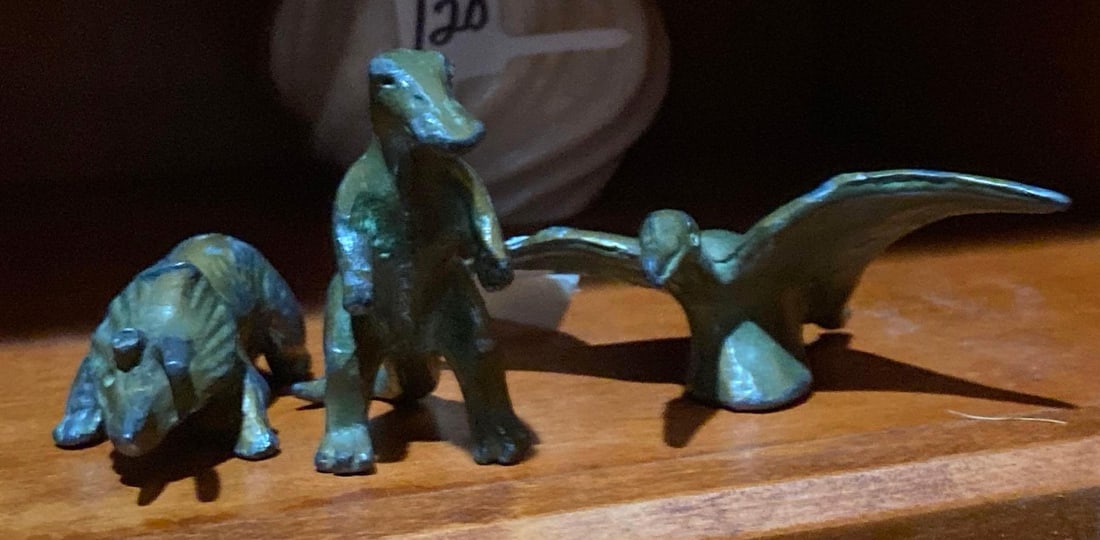 Three Srg Co. Miniature Metal Dinosaurs, Triceratops Pterodactyl & T-Rex: Three SRG Co. Miniature metal dinosaurs, triceratops pterodactyl & T-Rex.