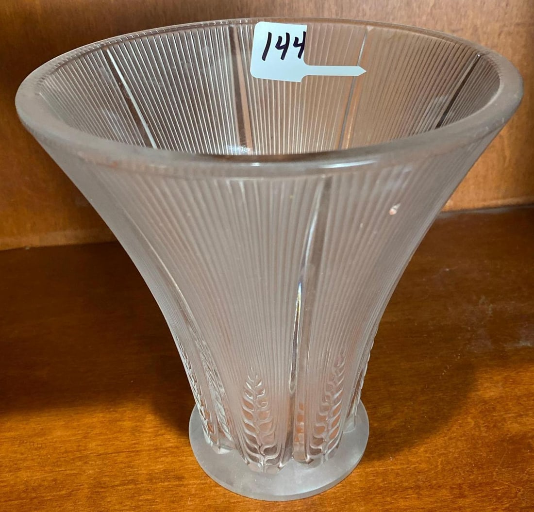 Lalique Crystal Epis Vase (1 of 4)