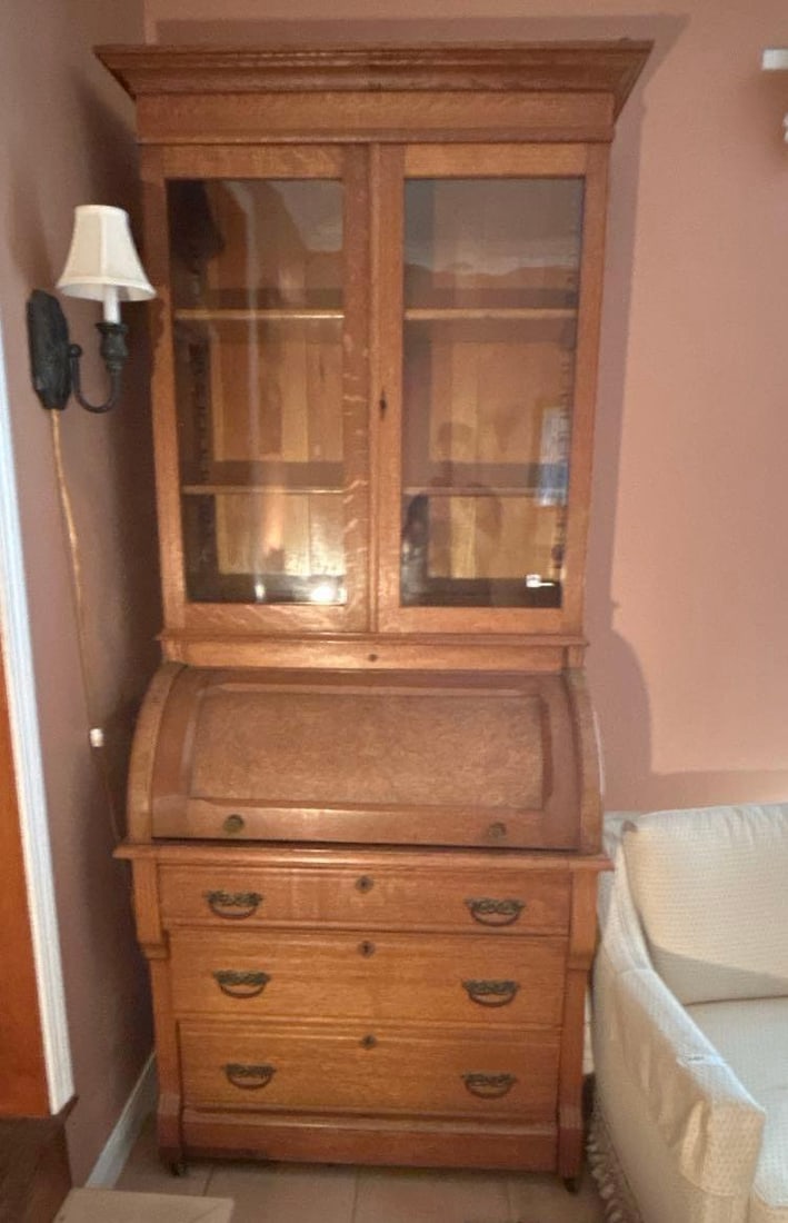Antique Tiger Oak Roll Top Secretary: Antique tiger oak roll top secretary. NO SHIPPING AVAILABLE FOR THIS LOT, LOCAL PICK UP ONLY