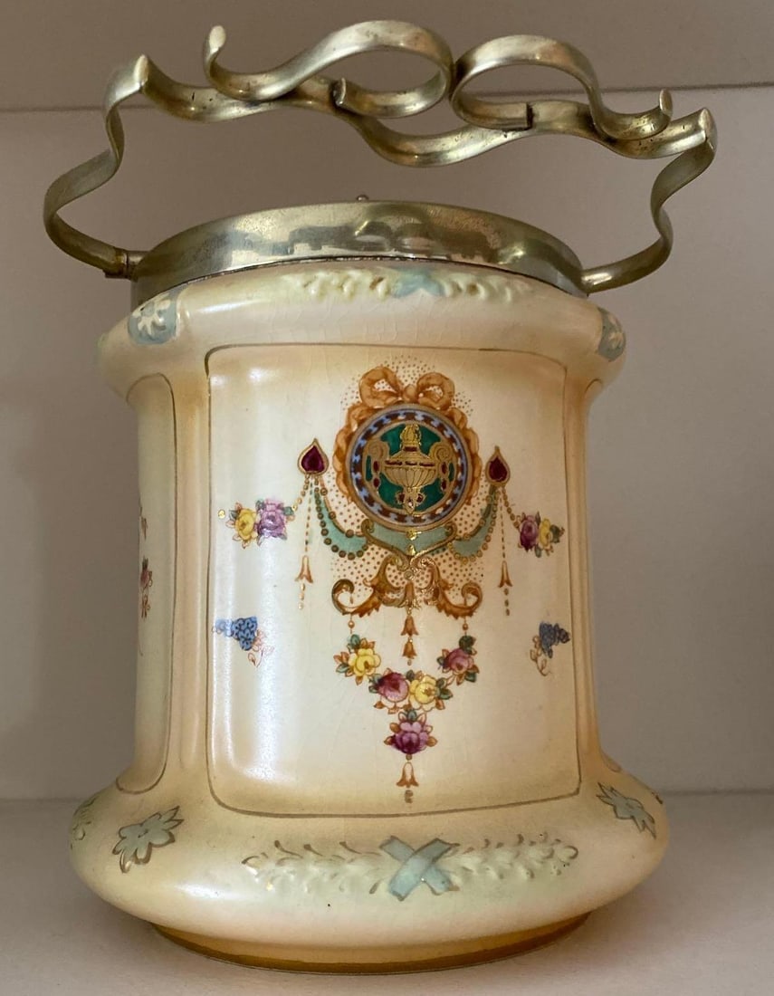 Crown Devon Sf & Co Porcelain Humidor (1 of 4)