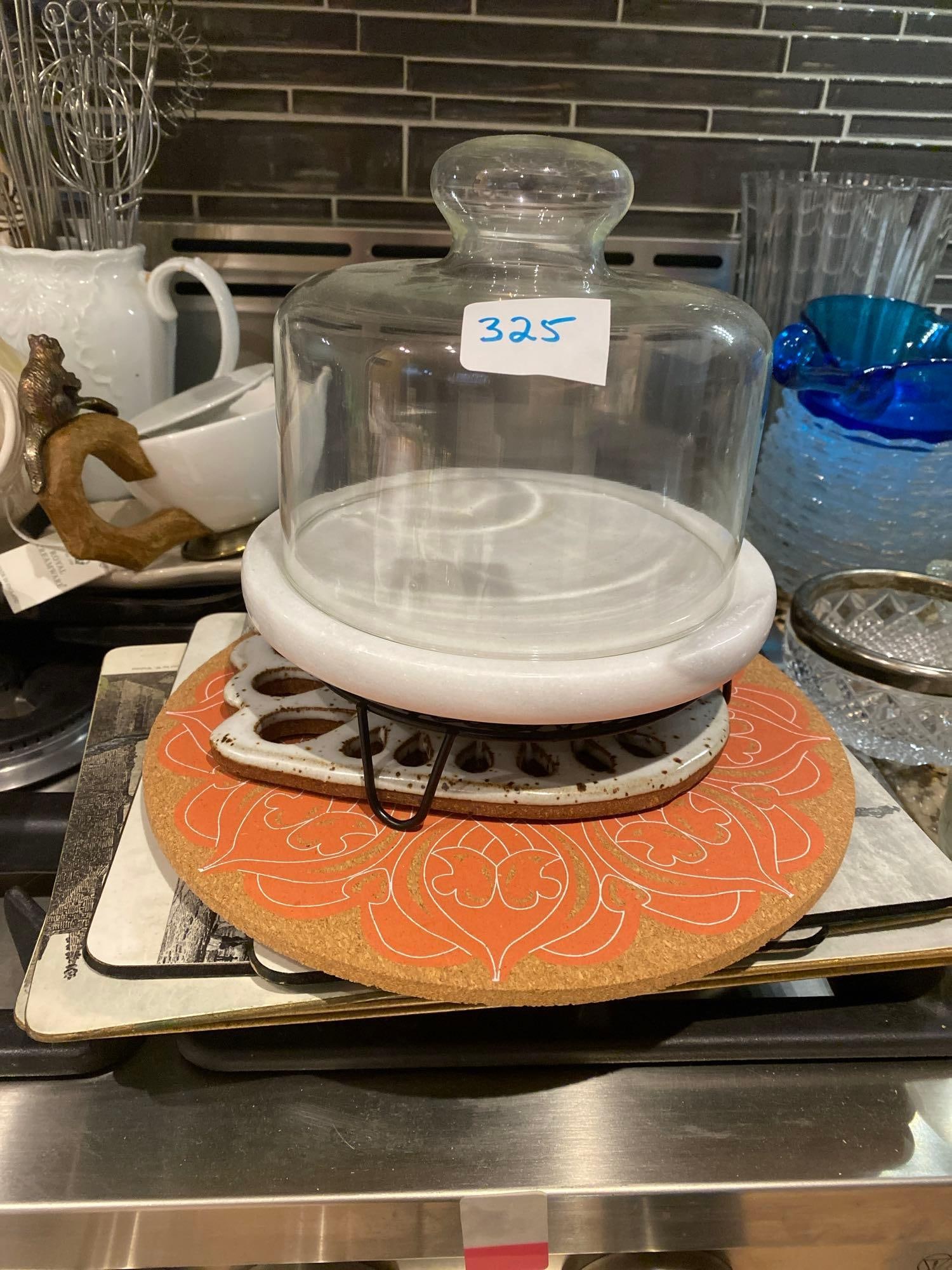 Trivets & Cheese Board: Trivets & Cheese Board NO SHIPPING AVAILABLE FOR THIS LOT, LOCAL PICK UP ONLY