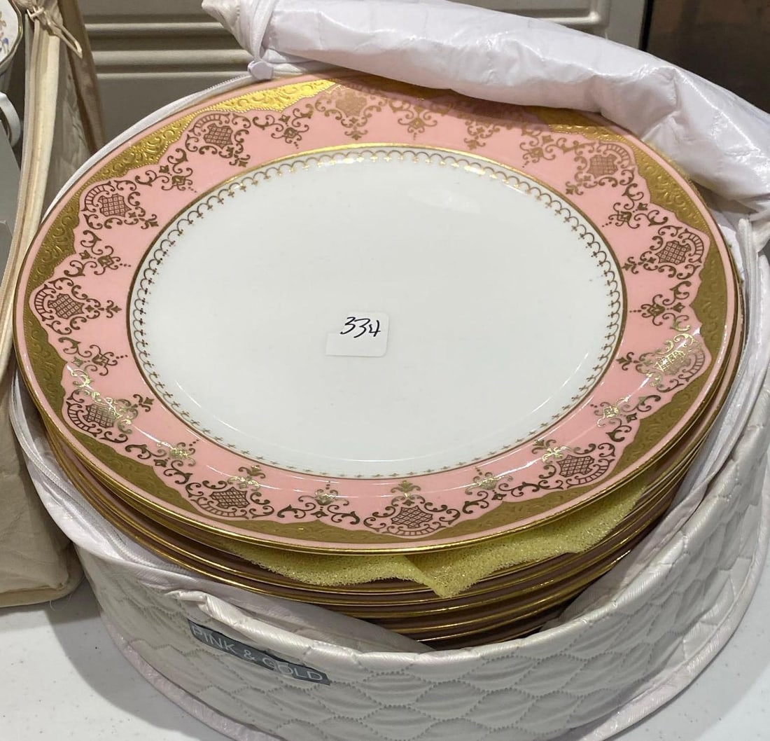 Set Of Six Coalport Gilt Porcelain Dinner Plates (1 of 3)