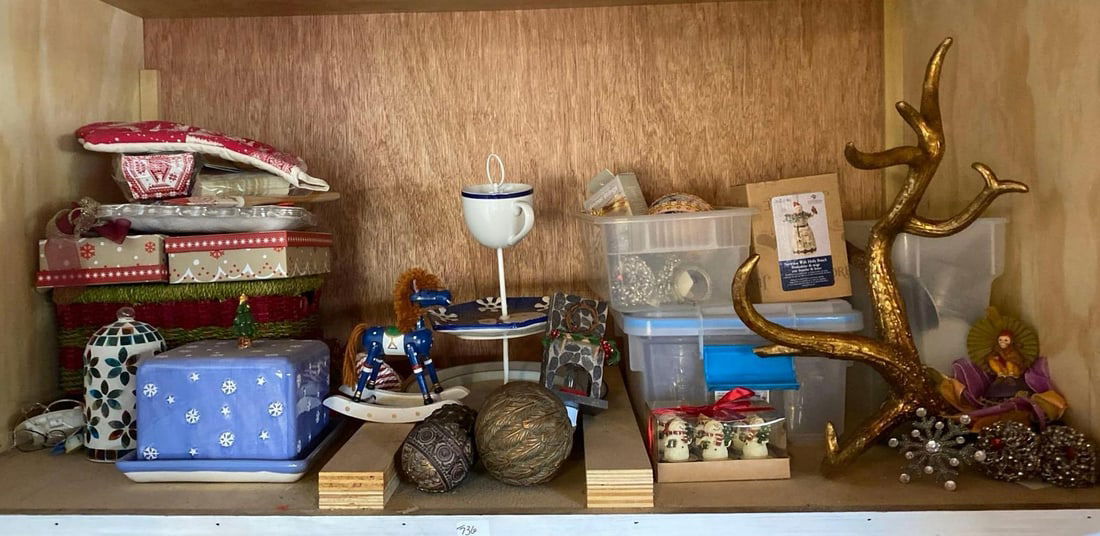 Holiday Baking Supplies & Decorations (1 of 4)