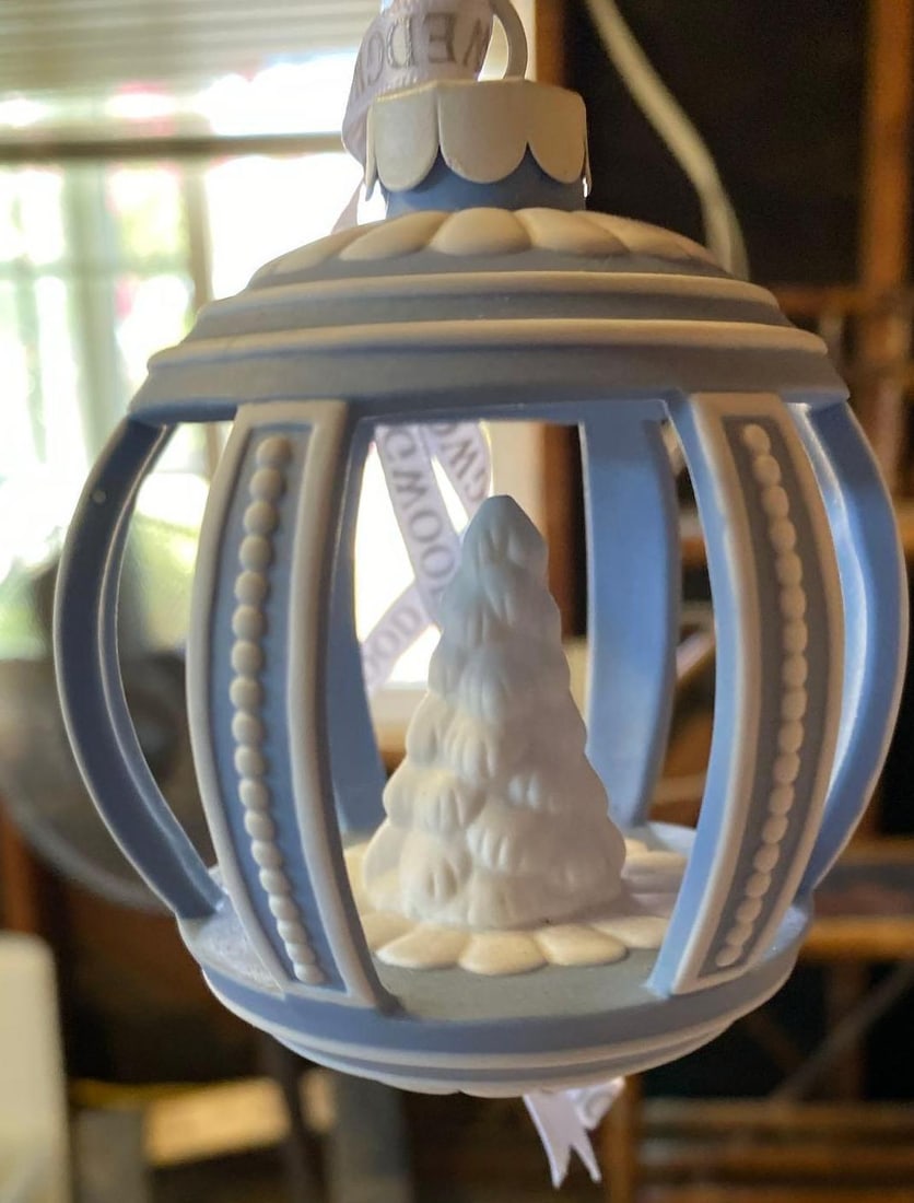 Wedgewood Jasperware Christmas Tree Ornament (1 of 5)