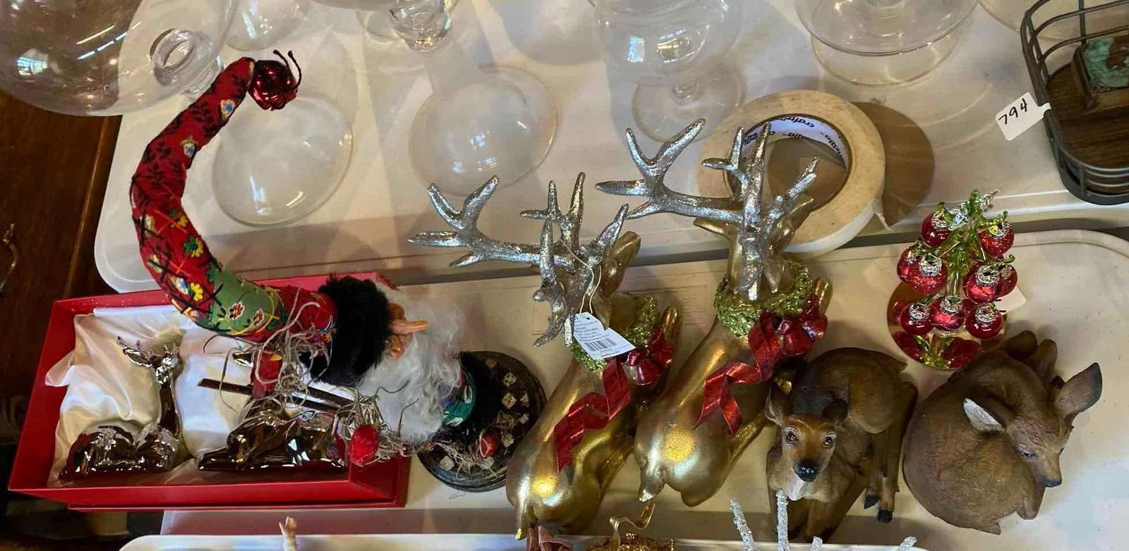 Group Of Christmas Decor Items (1 of 4)