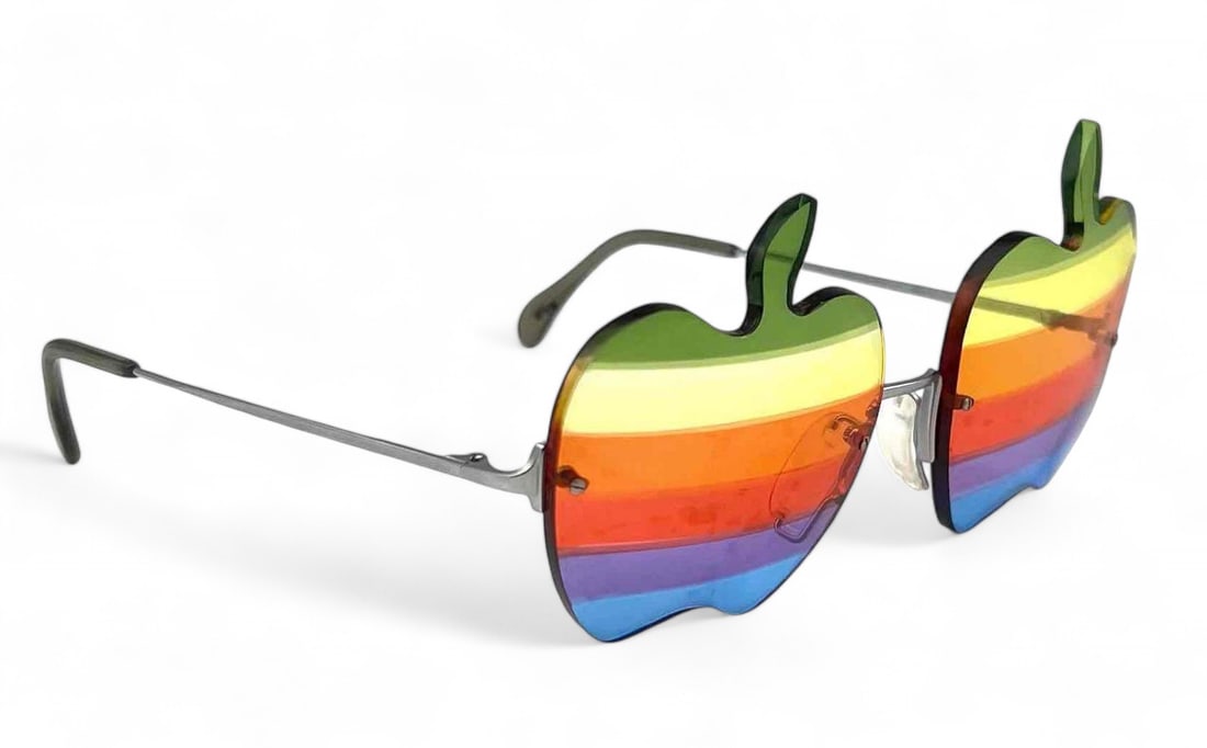 Extremely Rare Steve Wozniak 1979 Rainbow Apple Sunglasses (1 of 10)