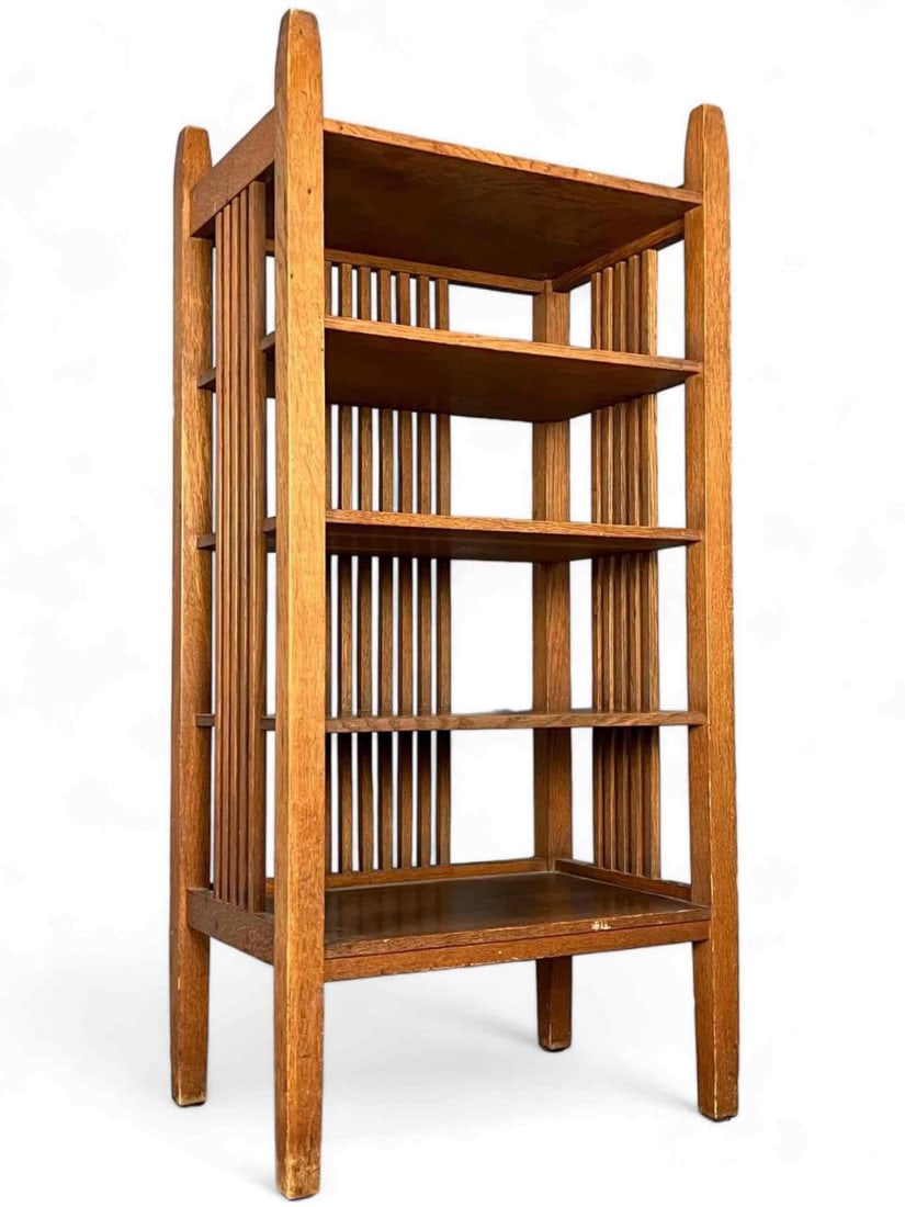 Gustav Stickley Craftsman Workshops Spindled Oak Magazine Stand (1 of 8)