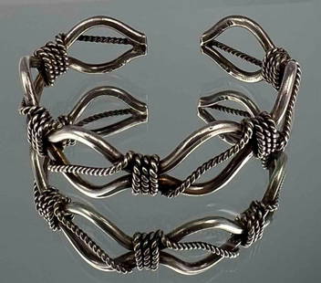 Sterling Silver Cuff Bracelet: Sterling Silver Cuff Bracelet, 28.9g. Marked "925 Mexico." Inner cuff 5.25in. Cuff break 0.5in. Width 0.75in. All measurements are approximate.