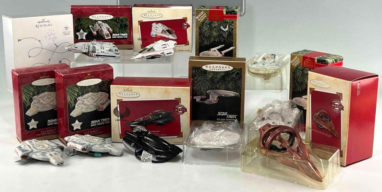 Lot Of Star Trek Hallmark Light Up Christmas Ornaments (1 of 18)