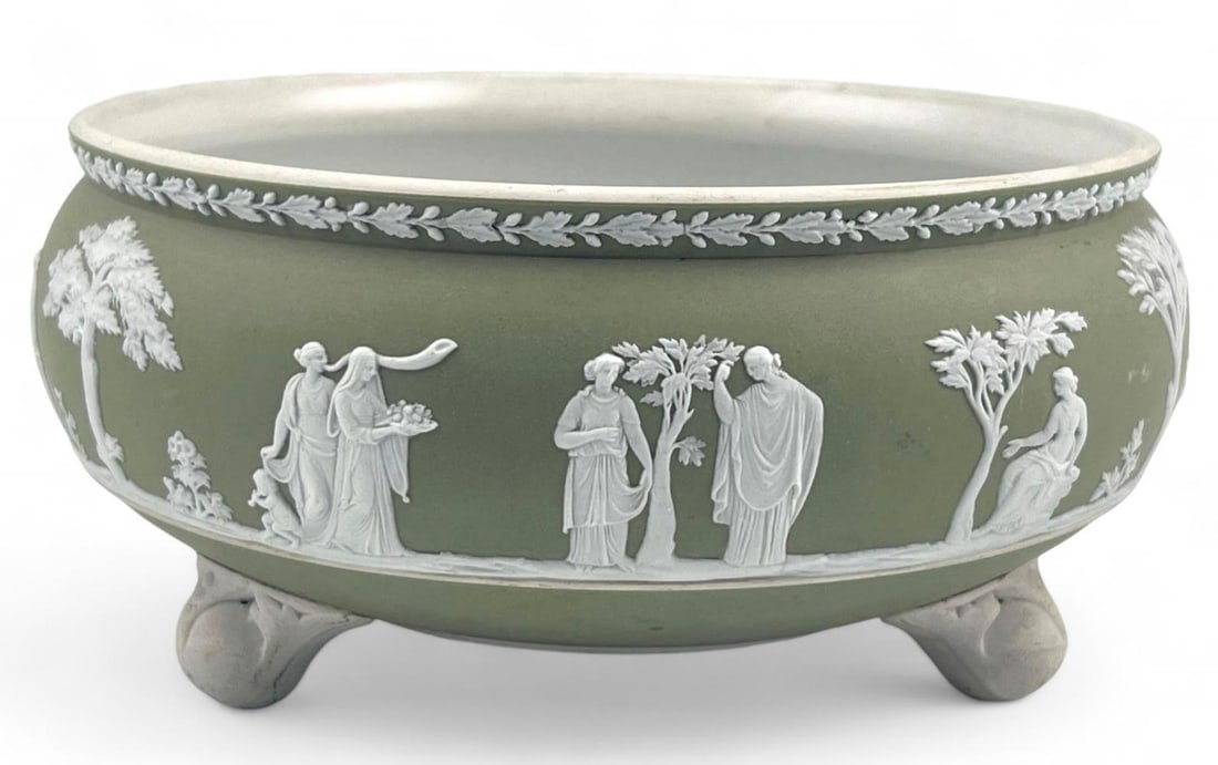 Antique Wedgewood Green Jasperware Footed Bowl With Neoclassical Decoration (1 of 10)