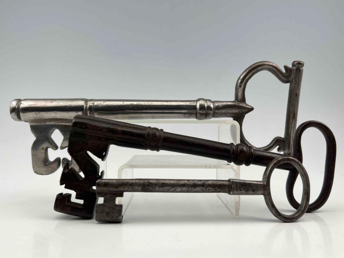 Three Large Iron Skeleton Keys (1 of 16)