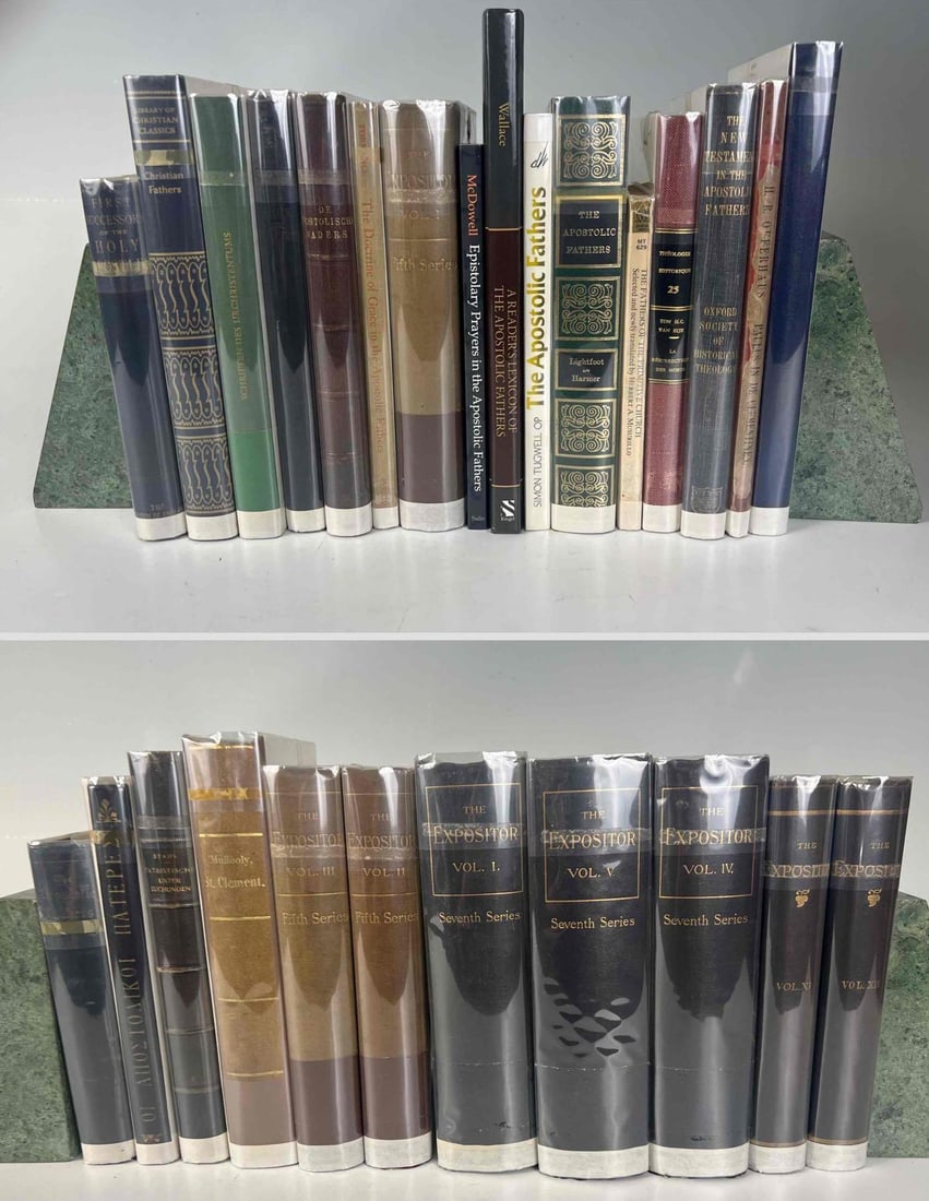 Lot Of Books: New Testament Studies (1 of 13)