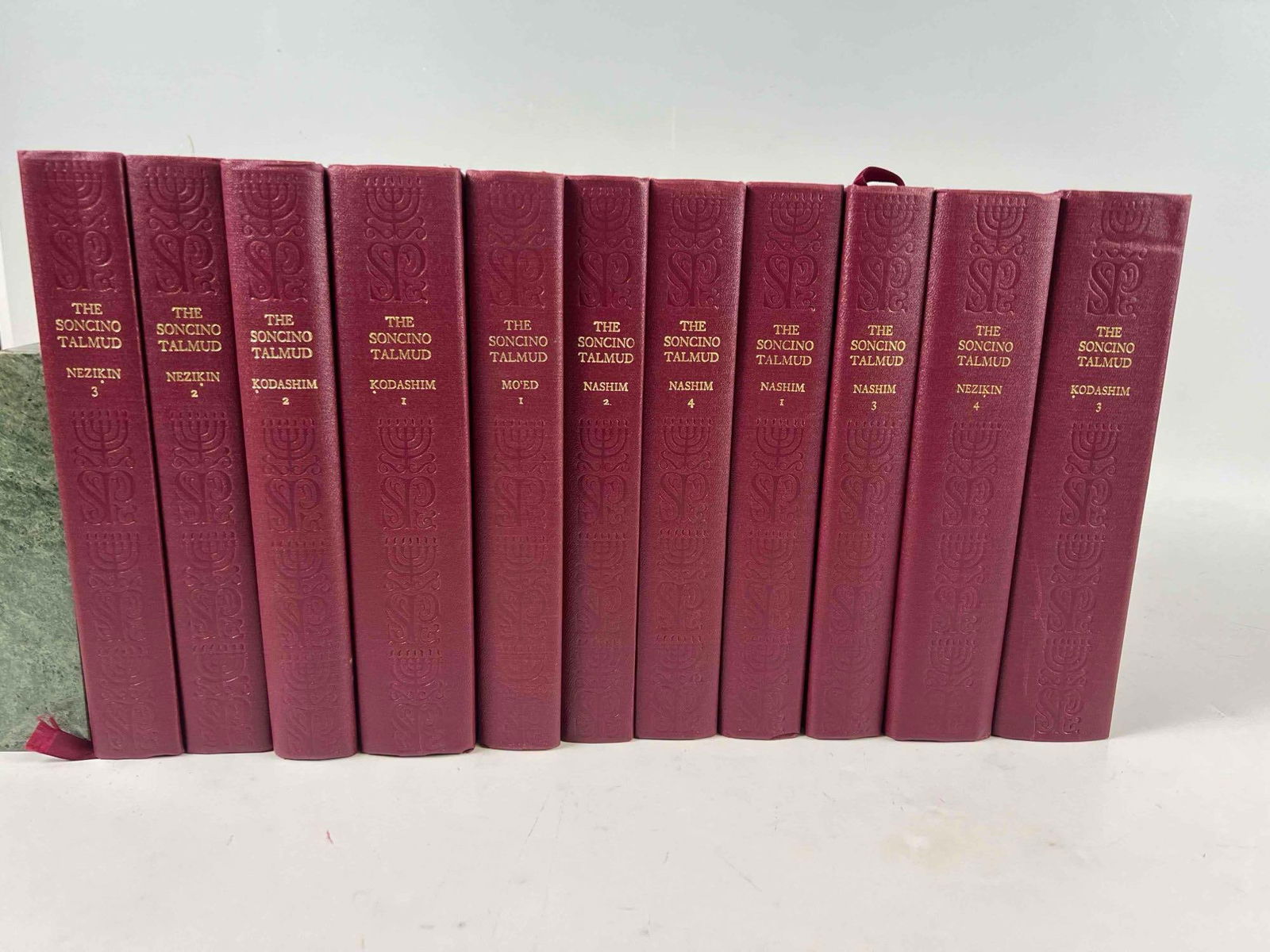 The Soncino Talmud, University Press Oxford, Eleven Volumes (1 of 7)