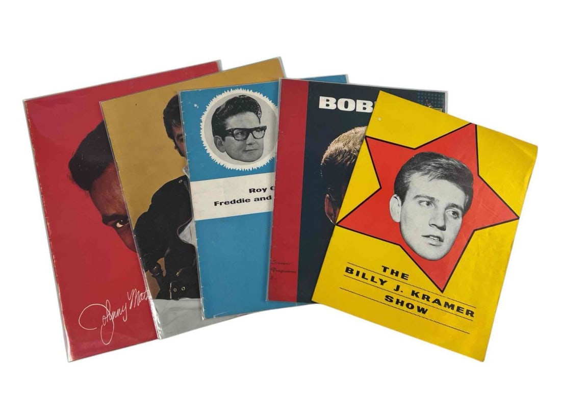Elvis Presley, Roy Orbinson, Bobby Vee, & Johnny Mathis Souvenir Tour Programs & Album (1 of 3)
