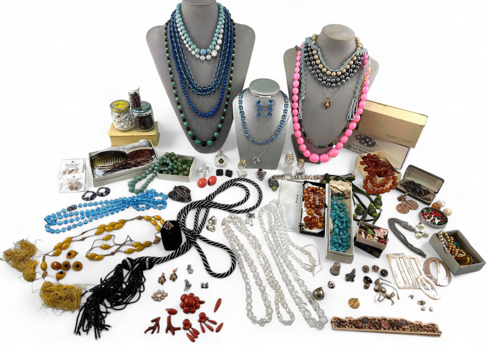 Costume Jewelry & Jewelry Making Supplies, Many Antique Pieces (1 of 20)
