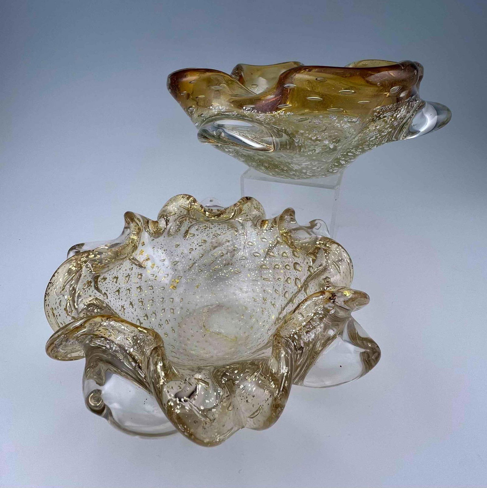 Two Murano Controlled Bubble Metallic Fleck Art Glass Bowls (1 of 13)
