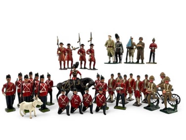 Lot Of Vintage Lead Toy Soldiers