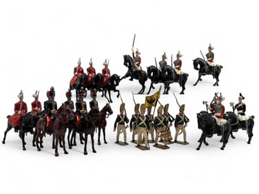 Lot Of Vintage Britains Lead Toy Soldiers