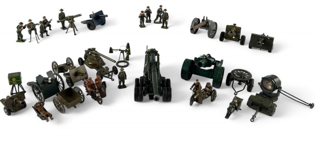 Collection Of Toy Soldiers & Machine Gun Accessories, Most Britains