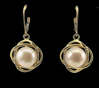 14K Diamond Pearl Earrings