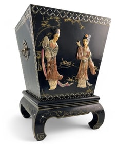 Asian Lacquered Dust Bin