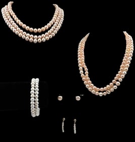 Lot Of Freshwater Pearl Jewelry