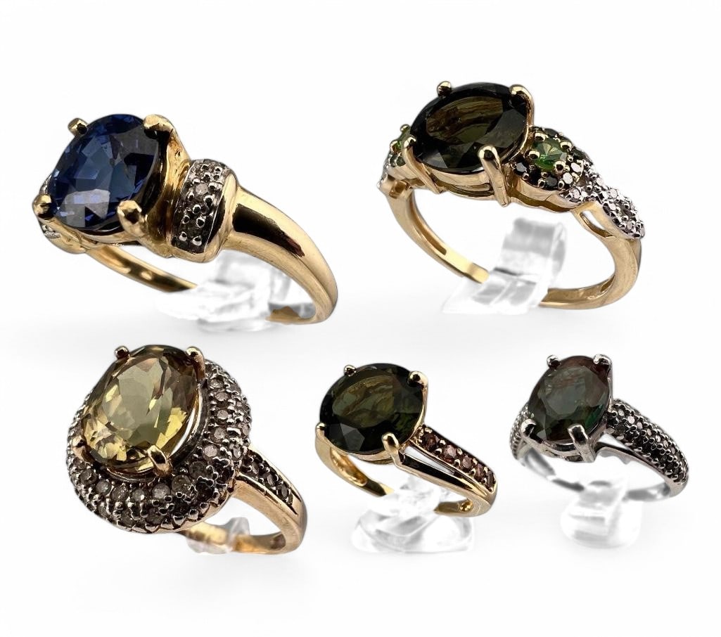 Five 10K Gem Set Rings, Including Sapphire (1 of 14)