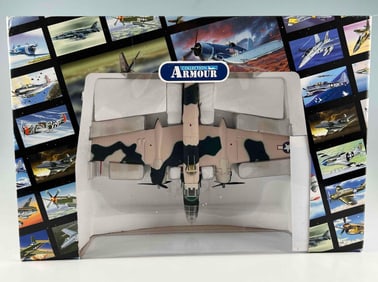 The Franklin Mint Collection Armour B-25 Die Cast Airplane Model